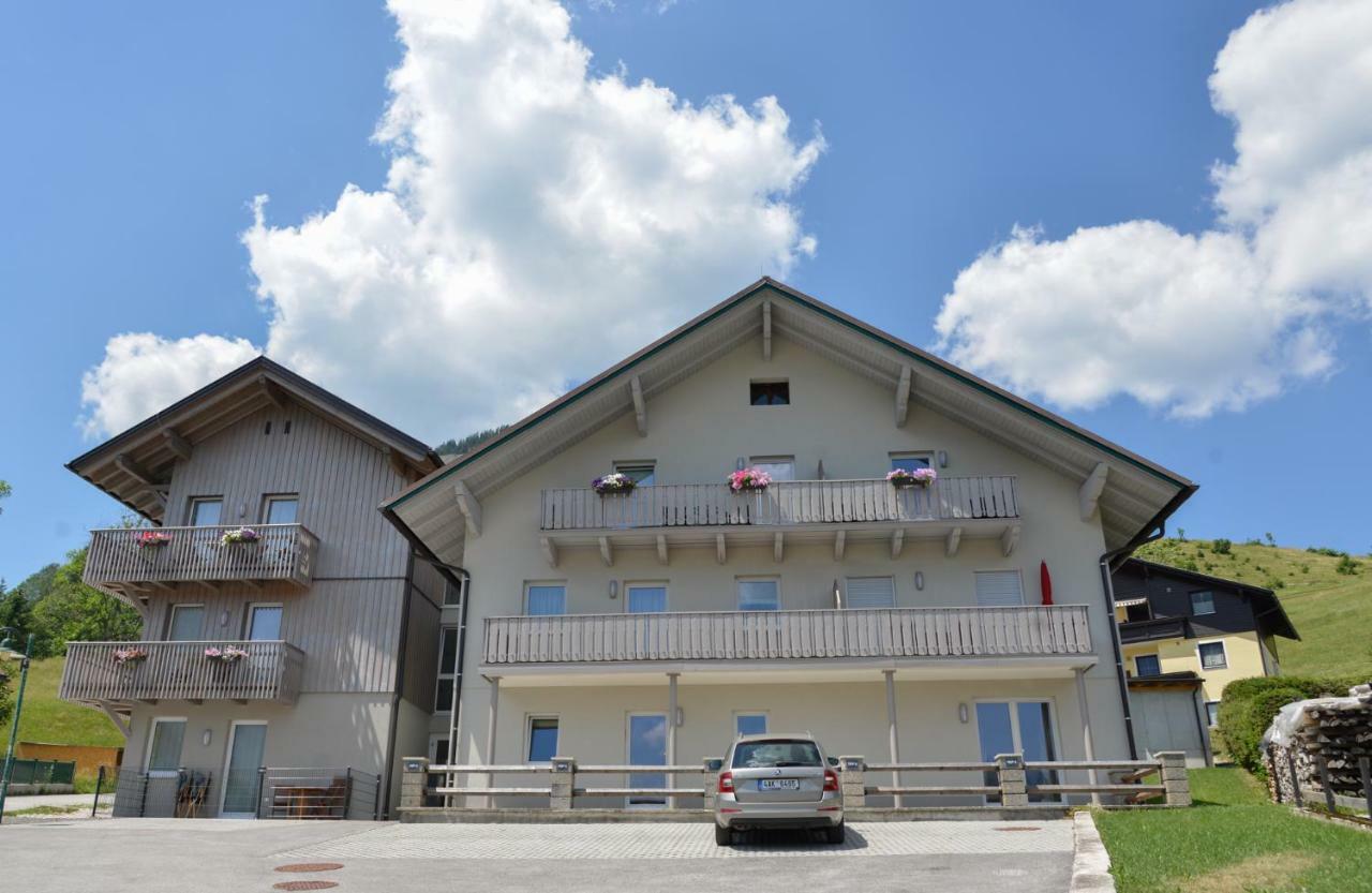 Grimming Lodge Arnika Tauplitz Bagian luar foto