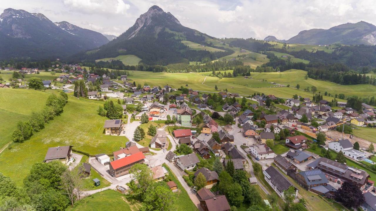 Grimming Lodge Arnika Tauplitz Bagian luar foto