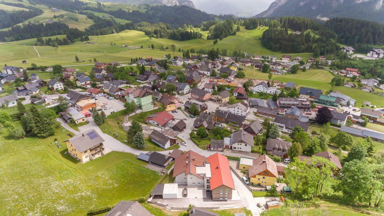 Grimming Lodge Arnika Tauplitz Bagian luar foto
